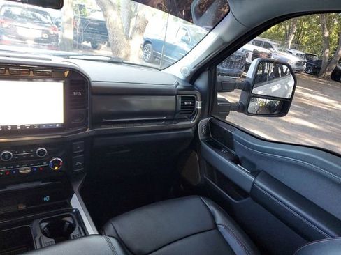 Used 2023 Ford F250 Lariat w/ Lariat Ultimate Package AWD/4WD image 15