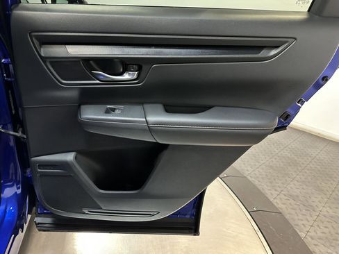 Certified 2025 Honda CR-V Sport image 34