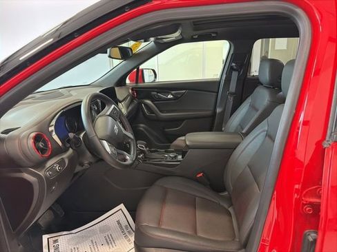 Used 2024 Chevrolet Blazer RS w/ Enhanced Convenience Package AWD/4WD image 13