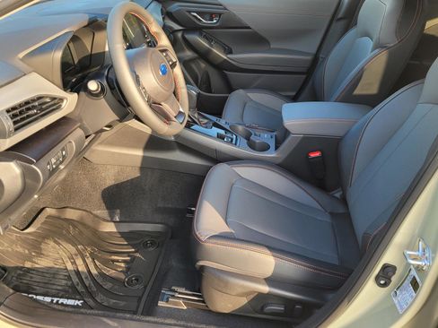 New 2026 Subaru Crosstrek 2.5i Limited image 3