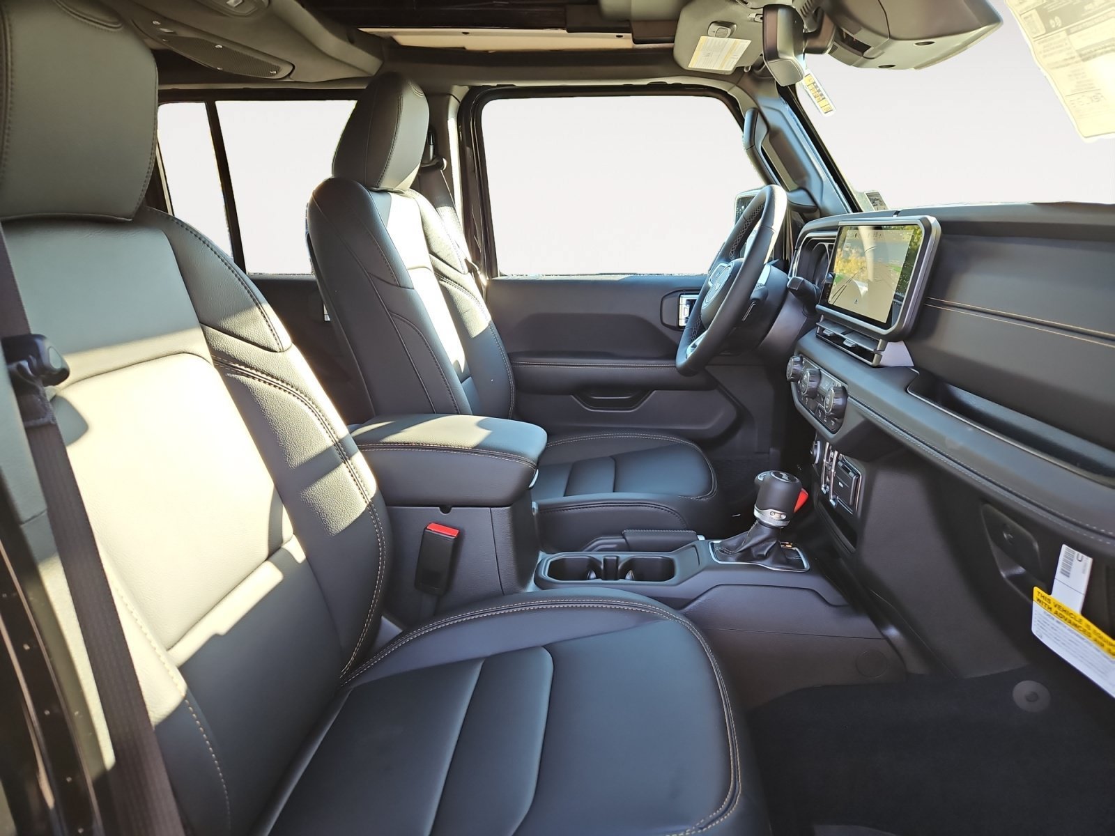 New 2027 Jeep Wrangler Unlimited Sahara AWD/4WD image 15