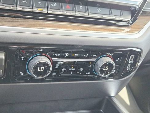 New 2026 Chevrolet Silverado 1500 LT Trail Boss w/ Convenience Package II AWD/4WD image 28