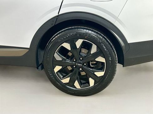 Used 2023 Kia Sportage X-Line w/ X-Line Premium Package image 7