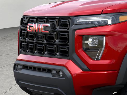 New 2026 GMC Canyon Elevation w/ Convenience Package image 13