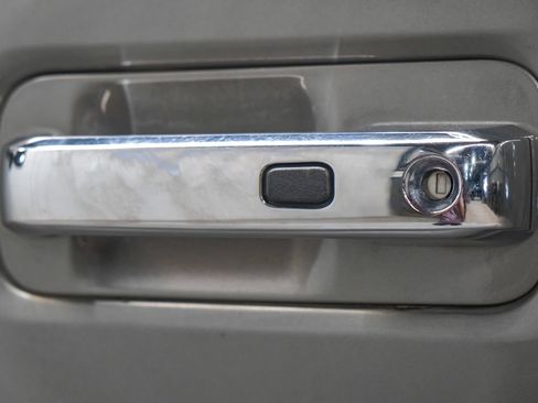 Used 2019 Ford F250 Platinum w/ Platinum Ultimate Package AWD/4WD image 43