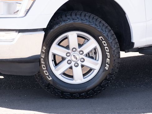 Used 2022 Ford F150 XLT w/ Equipment Group 301A Mid AWD/4WD image 19