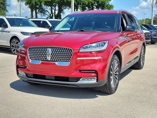 Used 2020 Lincoln Aviator Reserve w/ Elements Package Plus RWD image 3