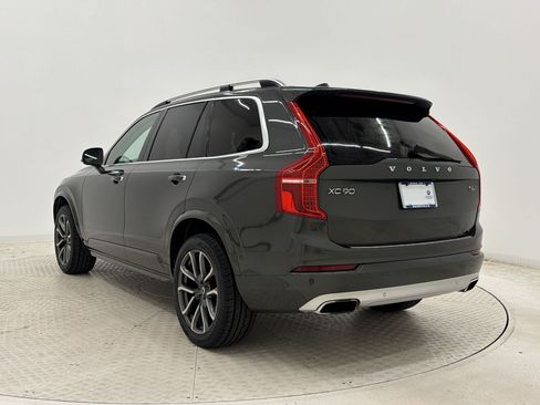 Used 2018 Volvo XC90 T6 Momentum w/ Convenience Package AWD/4WD image 3