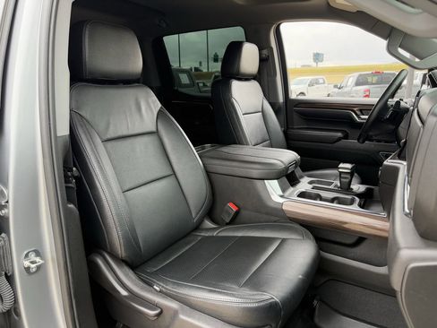 Used 2024 Chevrolet Silverado 1500 LT w/ Protection Package RWD image 29