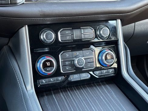 Used 2023 GMC Yukon Denali w/ LPO, Floor Liner Package image 26