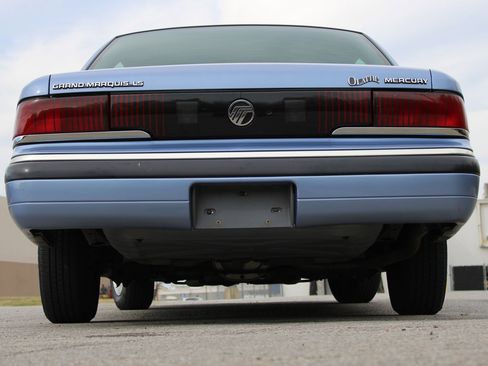 Used 1994 Mercury Grand Marquis LS RWD image 30