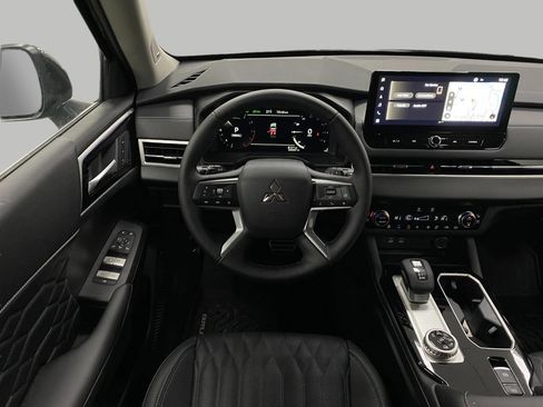 New 2026 Mitsubishi Outlander SEL AWD/4WD image 13