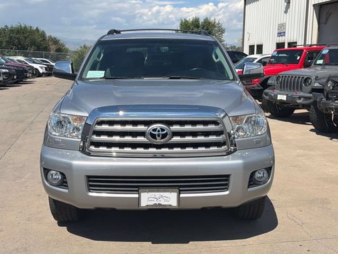 Used 2016 Toyota Sequoia Limited w/ Safety & Convenience Package AWD/4WD image 2