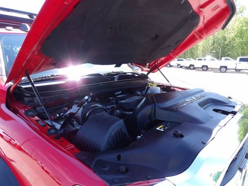 Used 2021 RAM 5500 Tradesman w/ Chrome Appearance Group image 42