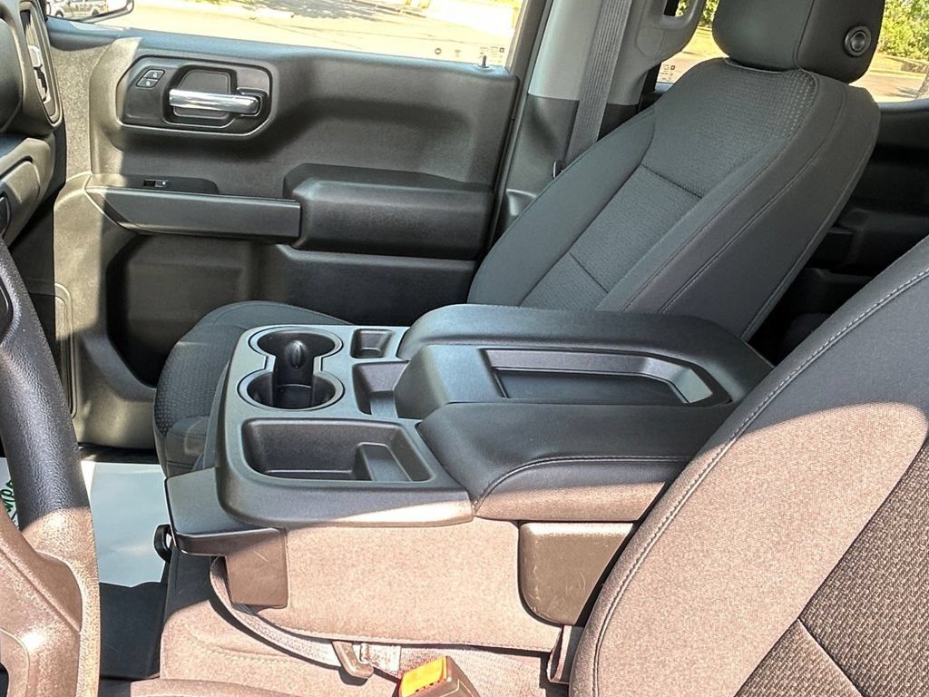 Used 2020 Chevrolet Silverado 1500 Custom Trail Boss w/ Custom Convenience Package AWD/4WD image 24