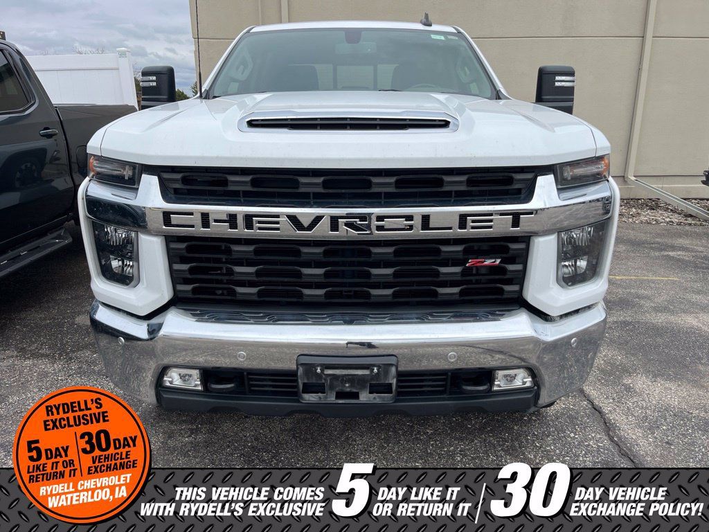 Used 2020 Chevrolet Silverado 2500 LT w/ All Star Edition AWD/4WD image 3