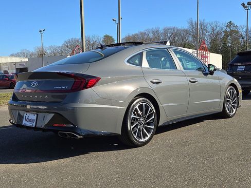 Certified 2023 Hyundai Sonata Limited FWD image 31
