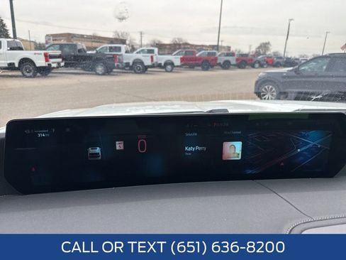 Used 2025 Ford Expedition Max Platinum image 20