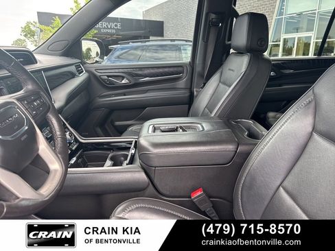 Used 2022 GMC Yukon XL Denali w/ Max Trailering Package AWD/4WD image 21