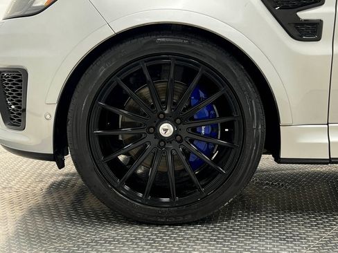 Used 2017 Land Rover Range Rover Sport SVR AWD/4WD image 37