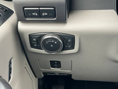 Used 2019 Ford F250 XLT w/ XLT Premium Package AWD/4WD image 33