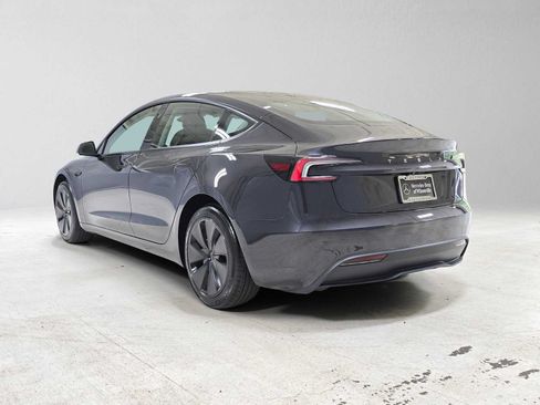 Used 2025 Tesla Model 3 Long Range RWD image 5