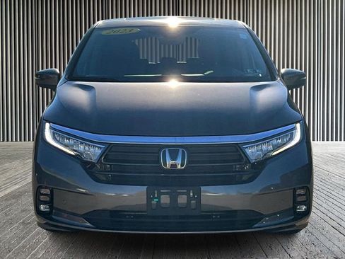 Used 2023 Honda Odyssey Touring image 3