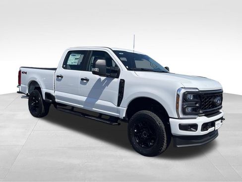 New 2026 Ford F250 XL w/ STX Appearance Package AWD/4WD image 7
