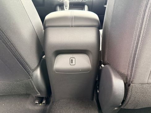 New 2025 Nissan Sentra SV image 23