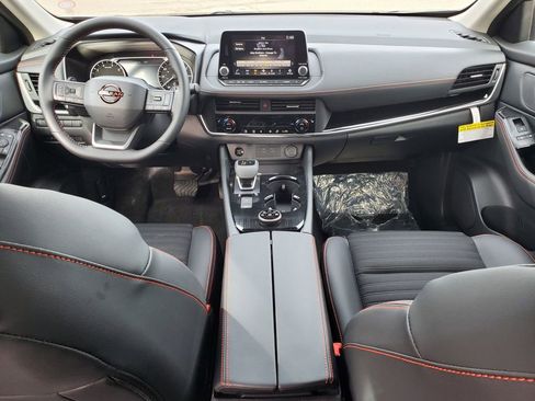 New 2026 Nissan Rogue SV image 14