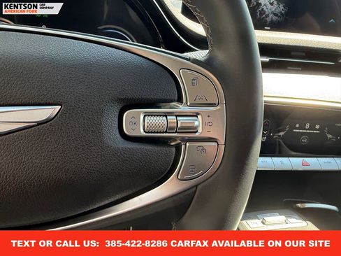 Used 2025 Genesis GV70 2.5T image 19