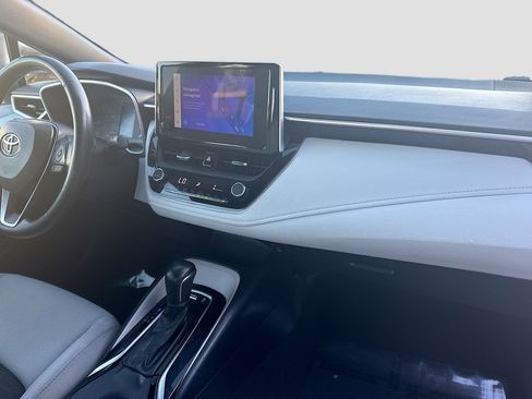 Used 2023 Toyota Corolla SE image 29