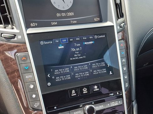 Used 2018 INFINITI Q50 Luxe AWD/4WD image 17