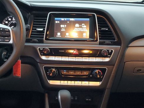 Used 2019 Hyundai Sonata SE image 28