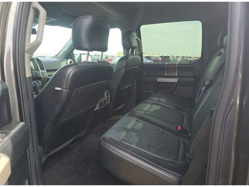 Used 2017 Ford F150 Lariat image 13