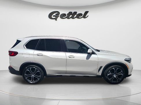 Used 2022 BMW X5 sDrive40i w/ Premium Package RWD image 7