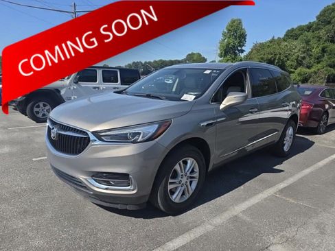 Used 2018 Buick Enclave Essence w/ Trailering Package FWD image 1