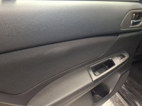 Used 2012 Subaru Impreza 2.0i Premium w/ All-Weather Pkg image 18