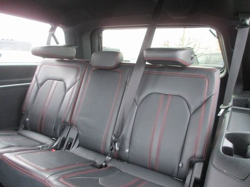 Used 2024 Ford Expedition Max Limited image 22