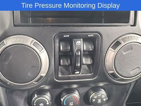 Used 2015 Jeep Wrangler Unlimited Sport w/ Quick Order Package 24S image 26