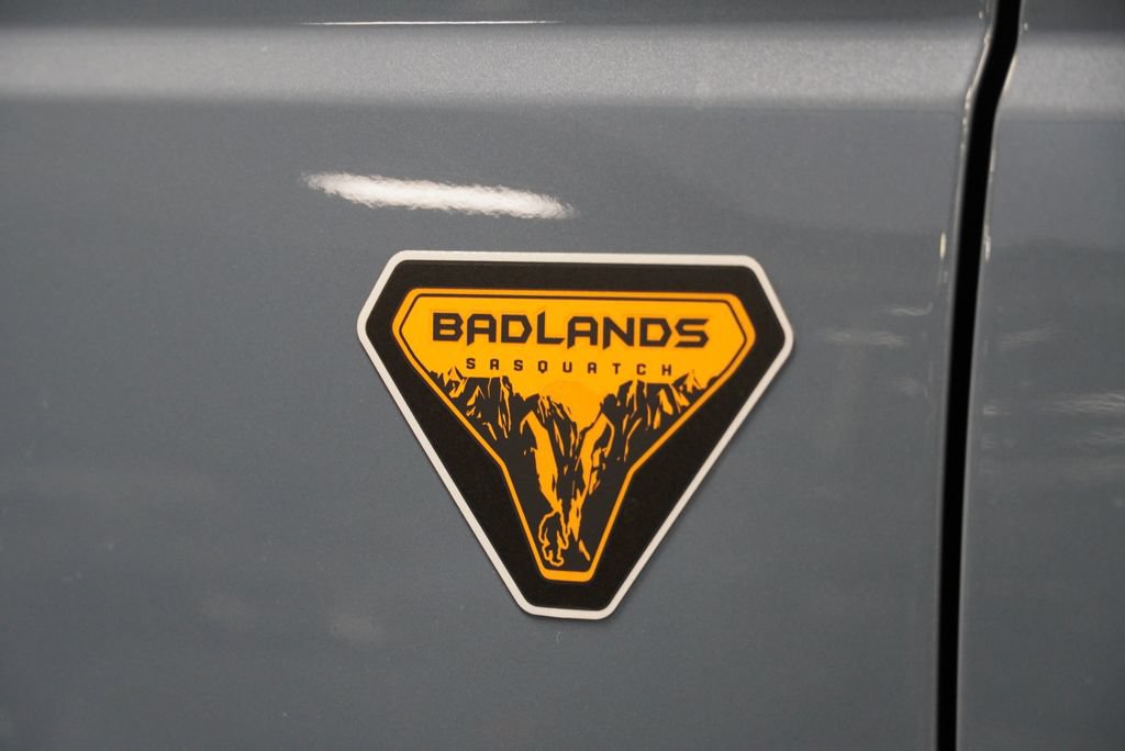 Used 2023 Ford Bronco Badlands w/ Sasquatch Package AWD/4WD image 31