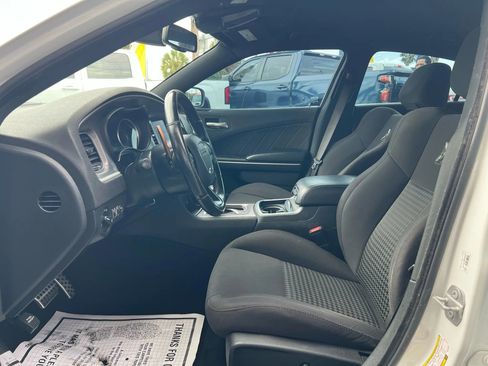 Used 2019 Dodge Charger Scat Pack image 11