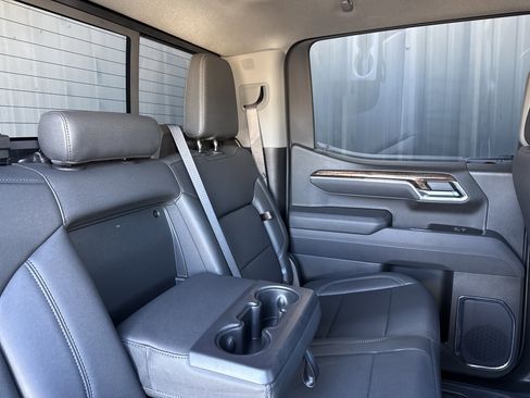 Used 2025 GMC Sierra 1500 Elevation w/ Elevation Premium Package image 29