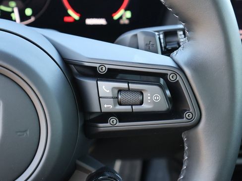 Used 2026 Porsche 911 GTS image 33