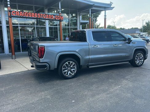 Used 2023 GMC Sierra 1500 Denali w/ Denali Reserve Package AWD/4WD image 3