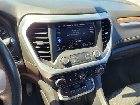 Used 2022 GMC Acadia SLE image 19