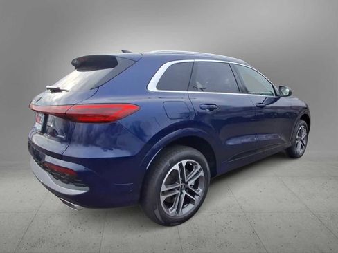 New 2025 Audi Q5 Premium Plus image 8