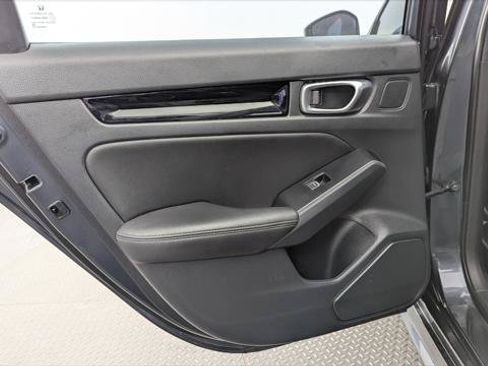 Used 2024 Honda Civic Touring image 16