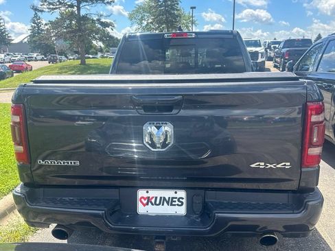 Used 2019 RAM 1500 Laramie w/ Sport Appearance Package AWD/4WD image 7