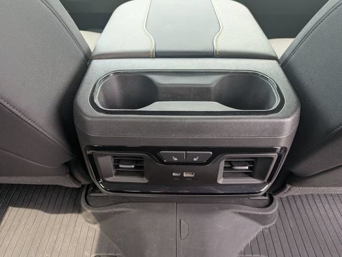 Used 2026 Chevrolet Silverado 1500 ZR2 AWD/4WD image 23